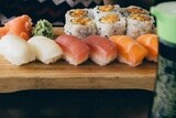 Bij sushi?
